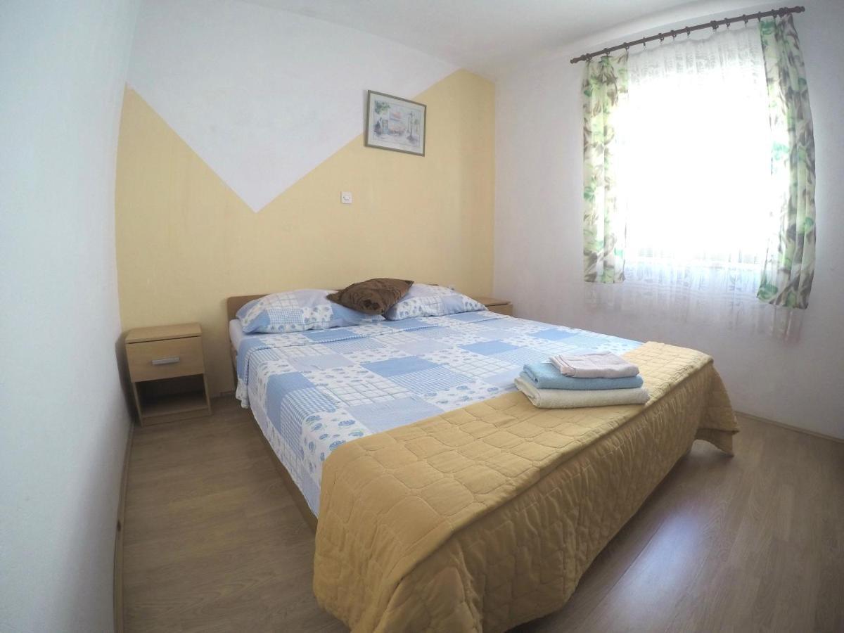 Apartments And Rooms By The Sea Bibinje, Zadar - 6199 Ngoại thất bức ảnh