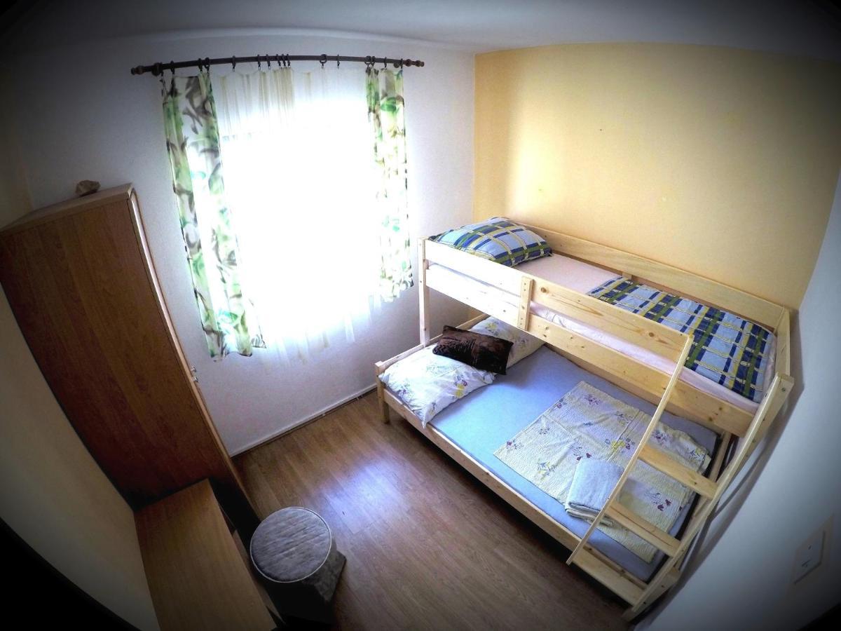 Apartments And Rooms By The Sea Bibinje, Zadar - 6199 Ngoại thất bức ảnh