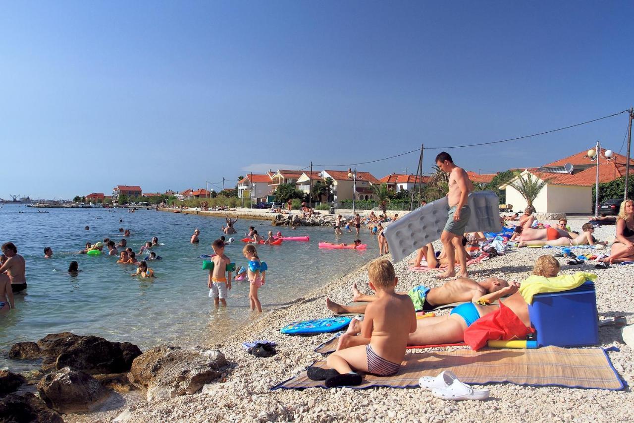 Apartments And Rooms By The Sea Bibinje, Zadar - 6199 Ngoại thất bức ảnh