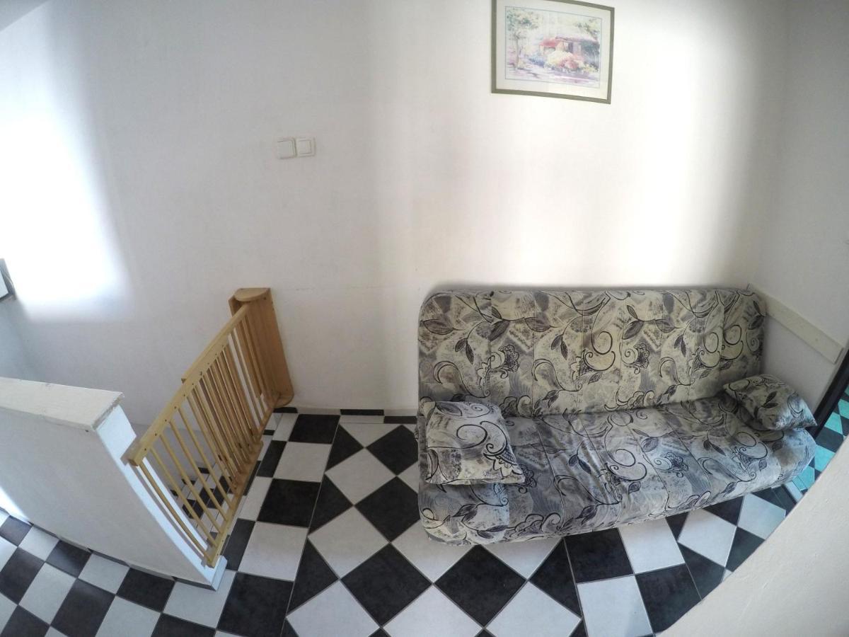 Apartments And Rooms By The Sea Bibinje, Zadar - 6199 Ngoại thất bức ảnh